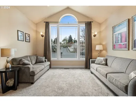 4345 Ne 107th Avenue Portland OR 97220