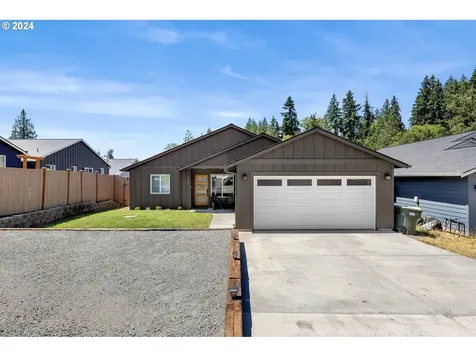 105 Oak Street Winlock WA 98596