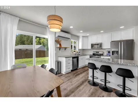 105 Oak Street Winlock WA 98596