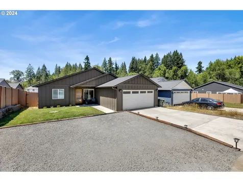 105 Oak Street Winlock WA 98596