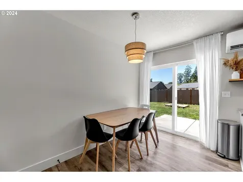 105 Oak Street Winlock WA 98596