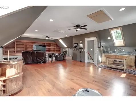 5835 SE Woll Pond Way Hillsboro OR 97123