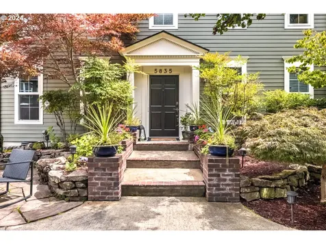 5835 SE Woll Pond Way Hillsboro OR 97123