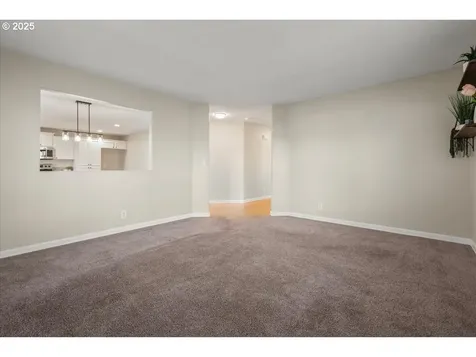 9208 NE 104th Street Vancouver WA 98662