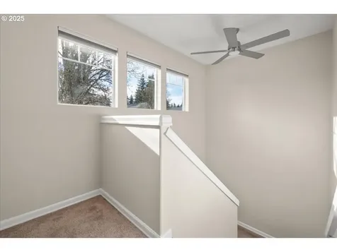 9208 NE 104th Street Vancouver WA 98662