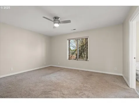 9208 NE 104th Street Vancouver WA 98662