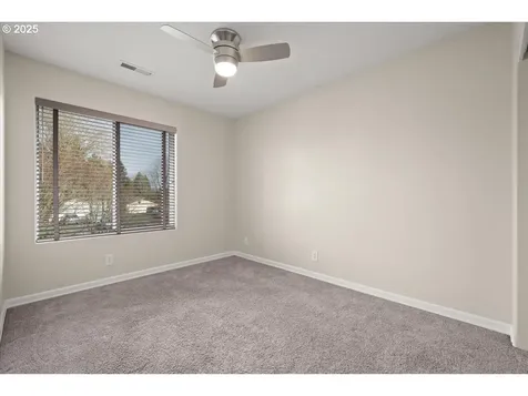 9208 NE 104th Street Vancouver WA 98662