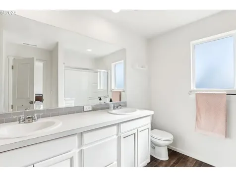 449 NE 71st Street Vancouver WA 98665