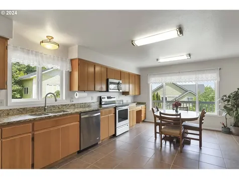 1820 SW Boxwood Lane Dallas OR 97338