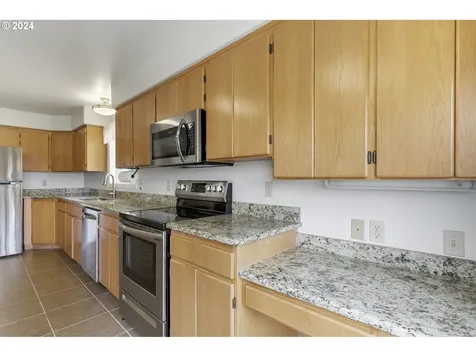 1820 SW Boxwood Lane Dallas OR 97338
