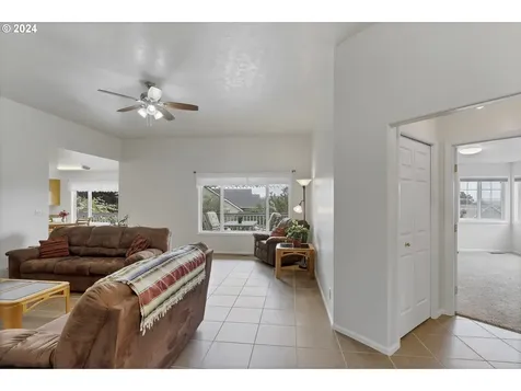 1820 SW Boxwood Lane Dallas OR 97338