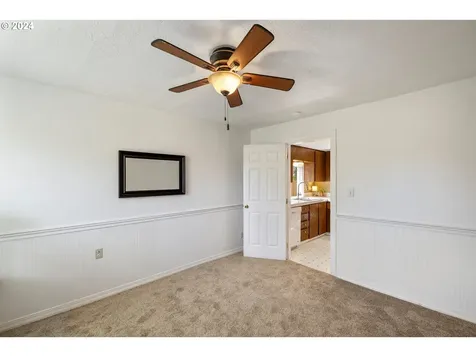 5605 Se Ogden Street Portland OR 97206
