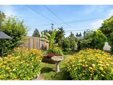 5605 Se Ogden Street Portland OR 97206