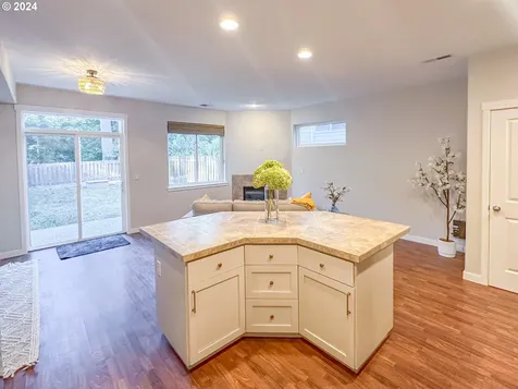 37873 Nettie Connett Drive Sandy OR 97055