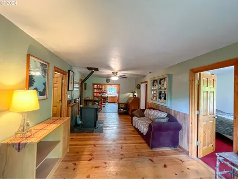 71911 Beaver Springs Road Rainier OR 97048