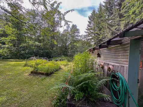 71911 Beaver Springs Road Rainier OR 97048
