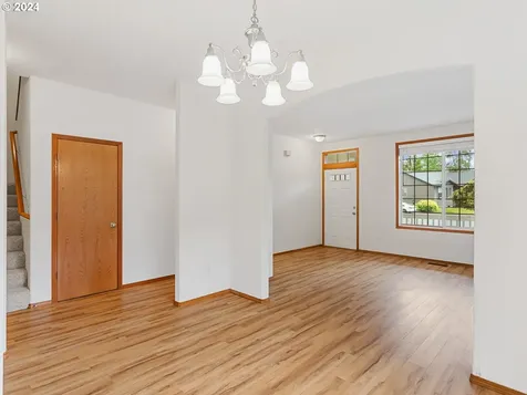 1157 54th Street Washougal WA 98671