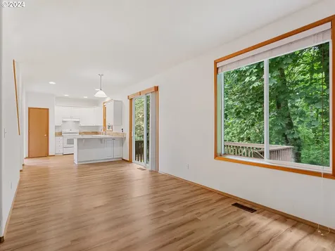 1157 54th Street Washougal WA 98671