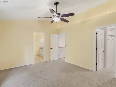 1157 54th Street Washougal WA 98671