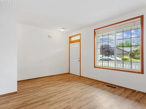 1157 54th Street Washougal WA 98671