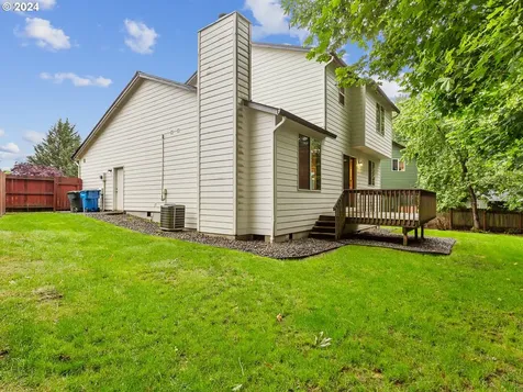 1157 54th Street Washougal WA 98671