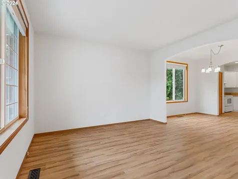 1157 54th Street Washougal WA 98671