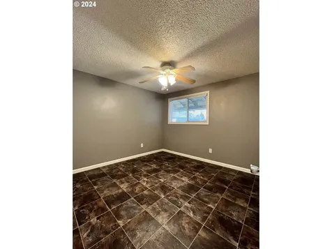 1122 Naomi Court Eugene OR 97401