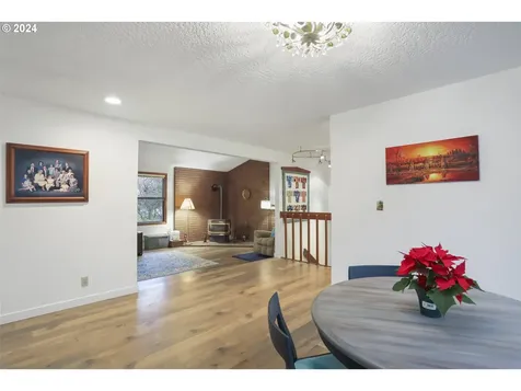 2214 W 10th Street The Dalles OR 97058