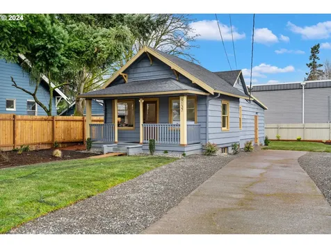 9137 N Ivanhoe Street Portland OR 97203