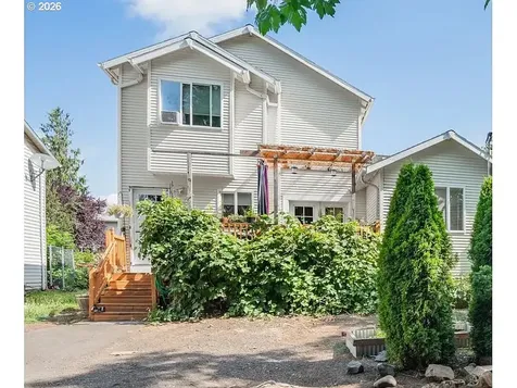 2803 SE 87th Avenue Portland OR 97266