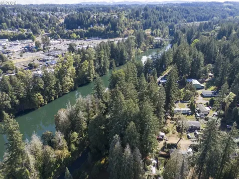 25700 S River Lake Road Estacada OR 97023