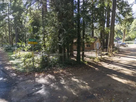 25700 S River Lake Road Estacada OR 97023