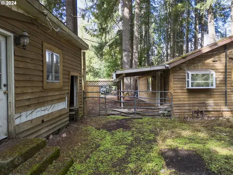 25700 S River Lake Road Estacada OR 97023