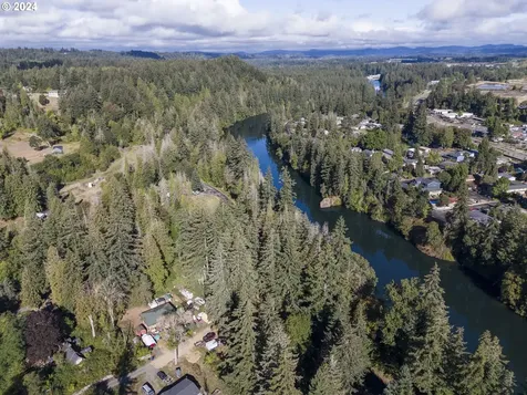 25700 S River Lake Road Estacada OR 97023