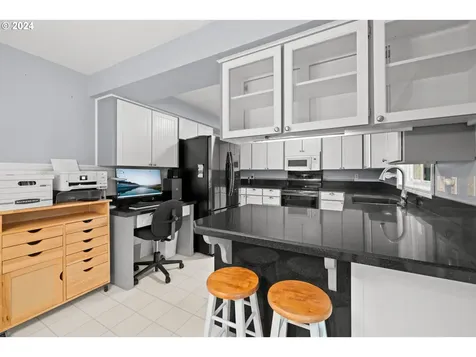 1165 NE 27th Street Gresham OR 97030