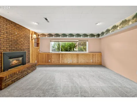 1165 NE 27th Street Gresham OR 97030