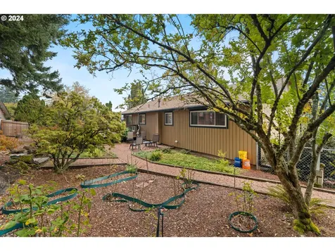 1165 NE 27th Street Gresham OR 97030
