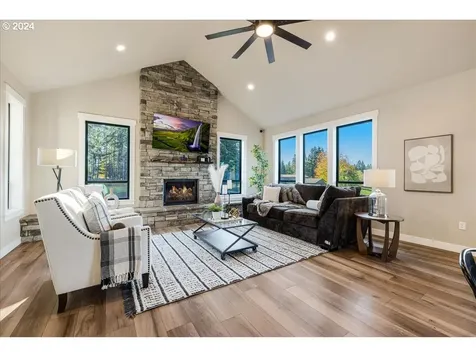 32720 SE Moss Hill Road Estacada OR 97023