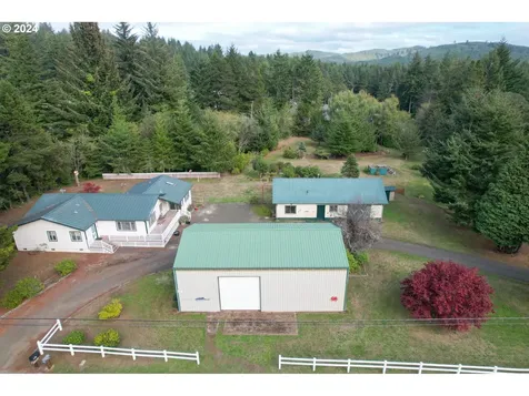 69549 Wildwood Road North Bend OR 97459
