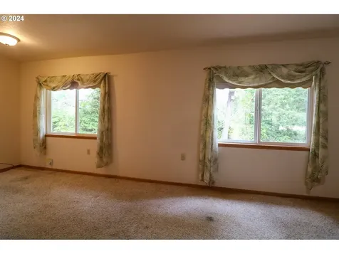69549 Wildwood Road North Bend OR 97459