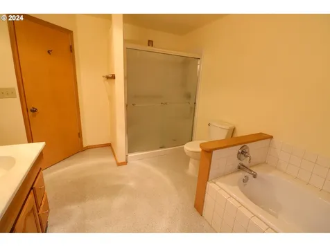 69549 Wildwood Road North Bend OR 97459