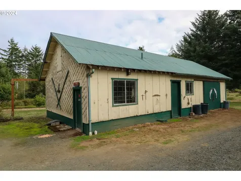 69549 Wildwood Road North Bend OR 97459