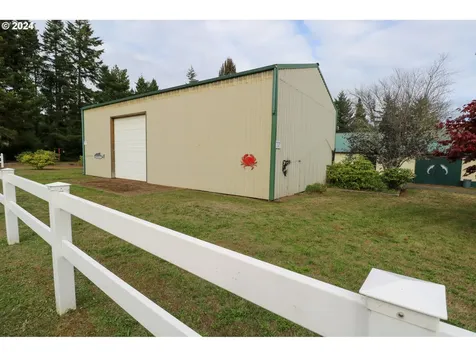 69549 Wildwood Road North Bend OR 97459
