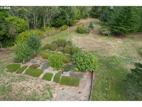 69549 Wildwood Road North Bend OR 97459