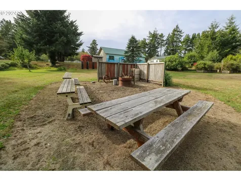 69549 Wildwood Road North Bend OR 97459