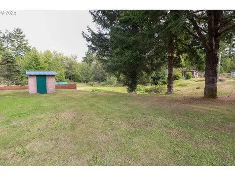 69549 Wildwood Road North Bend OR 97459