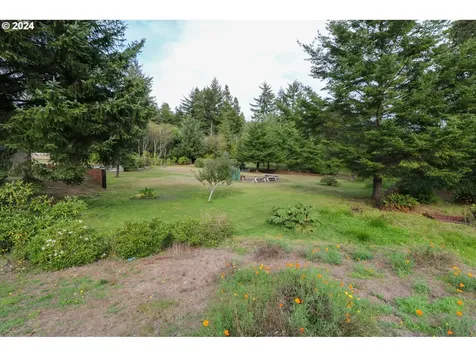 69549 Wildwood Road North Bend OR 97459