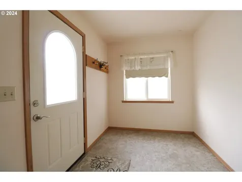 69549 Wildwood Road North Bend OR 97459