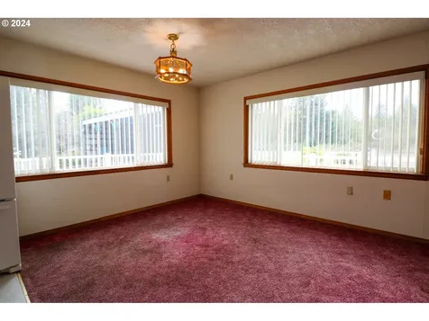 69549 Wildwood Road North Bend OR 97459