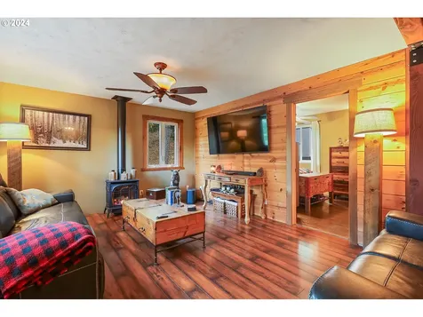 5934 Highway 30w The Dalles OR 97058